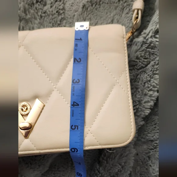 Beautiful Valentino Orlandi Quilted Crossbody!! - Picture 3 of 7